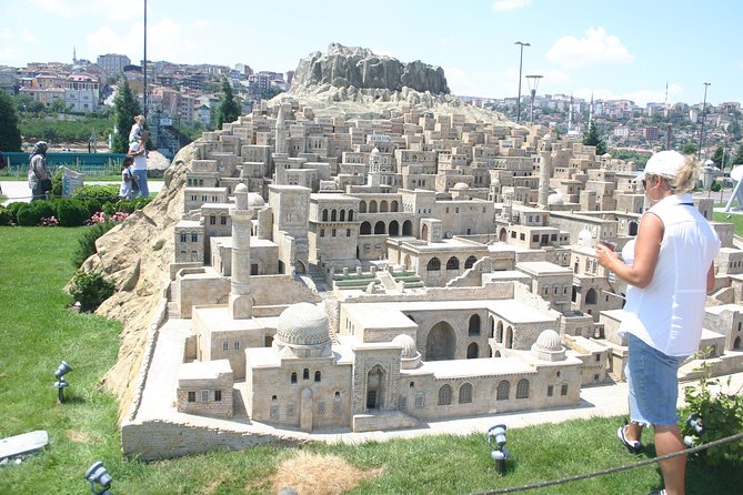 Yarı Özel Tur - İstanbul'da Haliç ve Miniatürk Park Turu