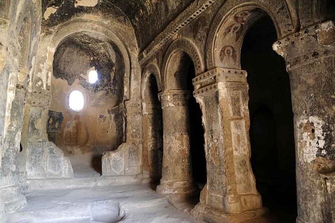 Tour verde de Capadocia: cubre el valle de Ihlara y la ciudad subterránea de Derinkuyu