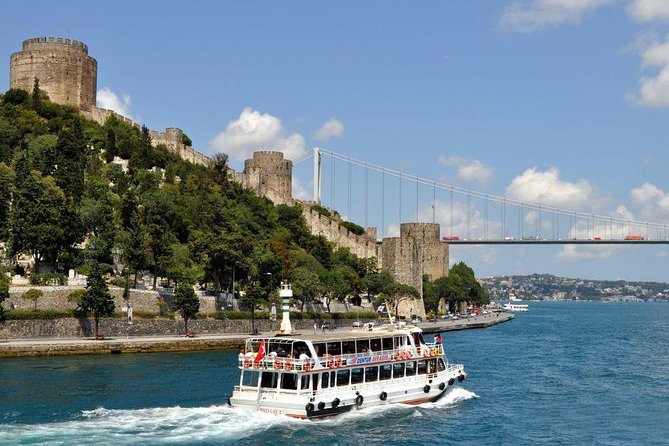 Excursión de día completo a Estambul, dos continentes en una ciudad