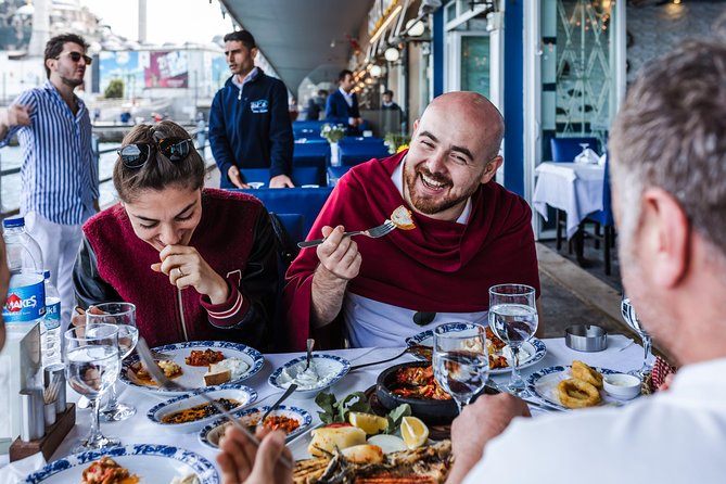 Tour gastronomici privati ​​di Istanbul con un locale: personalizzati al 100%.