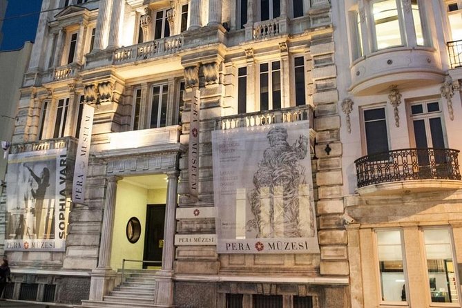 Visita privada: visita turística a Estambul, incluido el Museo de la Inocencia, el Museo Pera y Çukurcuma