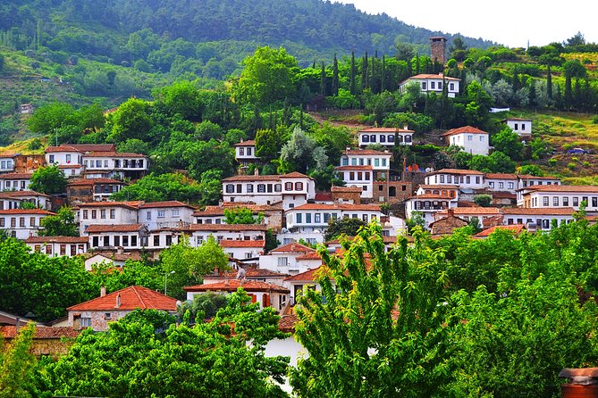 Visite privée des villages égéens : Kirazli, Camlik et Sirince