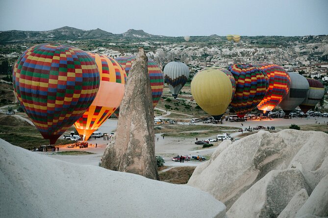 Tour en globo aerostático de nuevo concepto 2022 en Capadocia