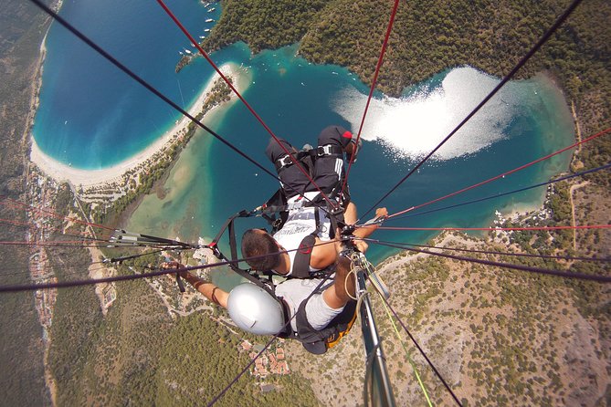 Parapente diurno en Fethiye