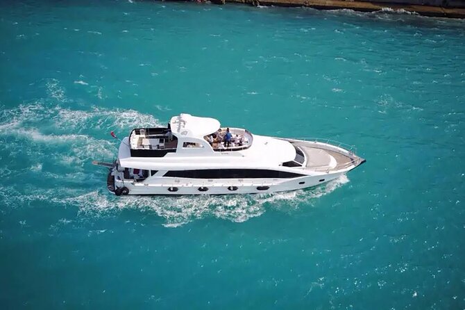 Excursion en yacht sur le Bosphore avec boissons et collations à Istanbul