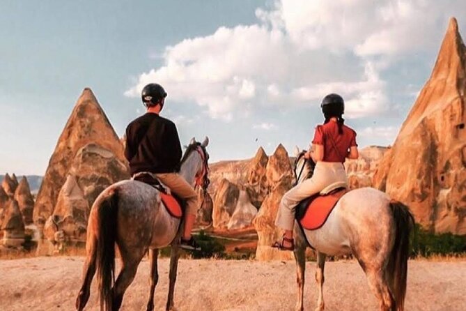 Équitation à travers la Cappadoce