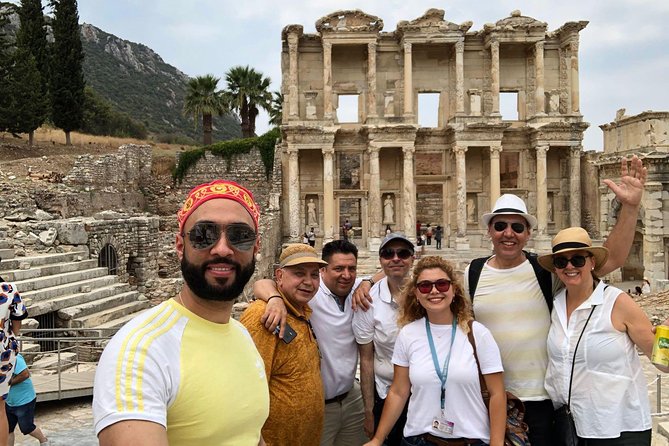 Cruise Yolcuları: Efes Özel Turunun En İyisi