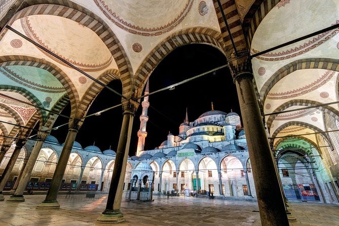 Istanbul : visite de Sainte-Sophie, de la Mosquée bleue et du Grand Bazar