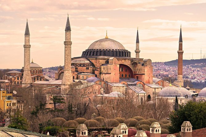 Özel Sahil Turu: Ayasofya, Topkapı Sarayı, Sultanahmet Camii, Hipodrom, Kapalıçarşı